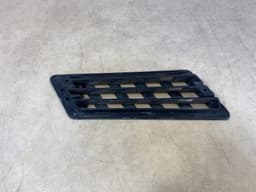 MERCEDES-BENZ Mercedes G class W463 Genuine Front Left Fender Vent Grille A4638810085 — thumbnail 6