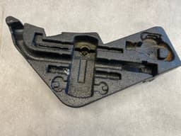VW VW Touareg Porsche Cayenne Tool Kit Foam 7L0012113 — thumbnail 1