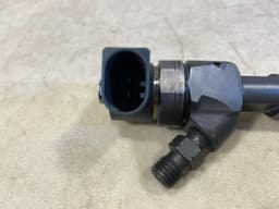 MERCEDES-BENZ Mercedes ML S G class W163 W220 W463 4.0 CDI V8 OEM Diesel Fuel Injector — thumbnail 9