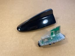 BMW GENUINE BMW X5 E70 ROOF ANTENNA IN BLACK SAPPHIRE METALIC 6982665 — thumbnail 3