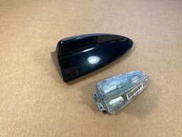 BMW GENUINE BMW X5 E70 ROOF ANTENNA IN BLACK SAPPHIRE METALIC 6982665 — thumbnail 2