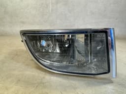 TOYOTA Genuine Toyota Land Cruiser FJ120 Prado 2003-2009 FRONT RIGHT FOG LIGHT — thumbnail 4