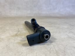 MERCEDES-BENZ Mercedes ML S G class W163 W220 W463 4.0 CDI V8 OEM Diesel Fuel Injector — thumbnail 1