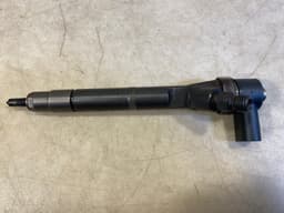 MERCEDES-BENZ Mercedes ML S G class W163 W220 W463 4.0 CDI V8 OEM Diesel Fuel Injector — thumbnail 9
