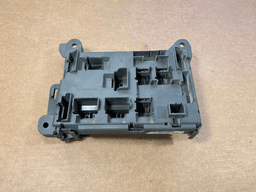 BMW GENUINE BMW X5 E70 E70 LCI X6 E71 E72 Rear Power distribution box 61146931687 — thumbnail 9