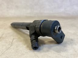 MERCEDES-BENZ Mercedes ML S G class W163 W220 W463 4.0 CDI V8 OEM Diesel Fuel Injector — thumbnail 1