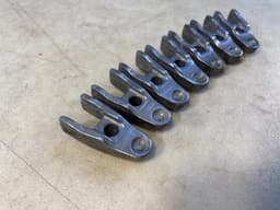 MERCEDES-BENZ Mercedes G class W463 OM628 GENUINE Fuel Injector Holder x8 psc SET — thumbnail 9
