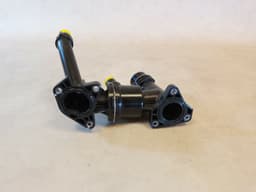 BMW BMW G20 G30 G01 G02 G05 Genuine Thermostat Housing With Thermostat 11538576289 — thumbnail 6
