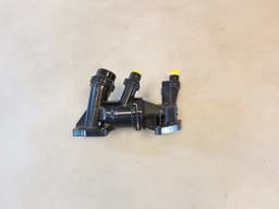 BMW BMW G20 G30 G01 G02 G05 Genuine Thermostat Housing With Thermostat 11538576289 — thumbnail 9
