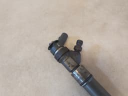 BMW BMW 3 E46 5 E60 7 E65X5 E53 Genuine FUEL DIESEL Rp Injector Nozzle 13537785984 — thumbnail 2