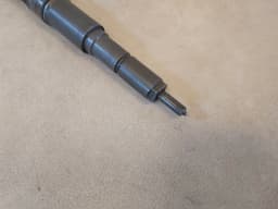 BMW BMW 3 E46 5 E60 7 E65X5 E53 Genuine FUEL DIESEL Rp Injector Nozzle 13537785984 — thumbnail 3