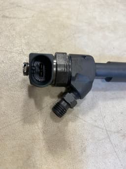 MERCEDES-BENZ Mercedes ML S G class W163 W220 W463 4.0 CDI V8 OEM Diesel Fuel Injector — thumbnail 7