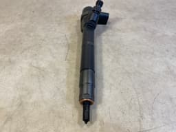 MERCEDES-BENZ Mercedes ML S G class W163 W220 W463 4.0 CDI V8 OEM Diesel Fuel Injector — thumbnail 2