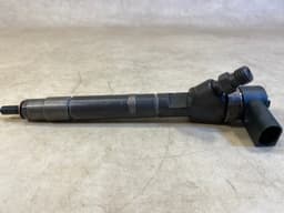 MERCEDES-BENZ Mercedes ML S G class W163 W220 W463 4.0 CDI V8 OEM Diesel Fuel Injector — thumbnail 2