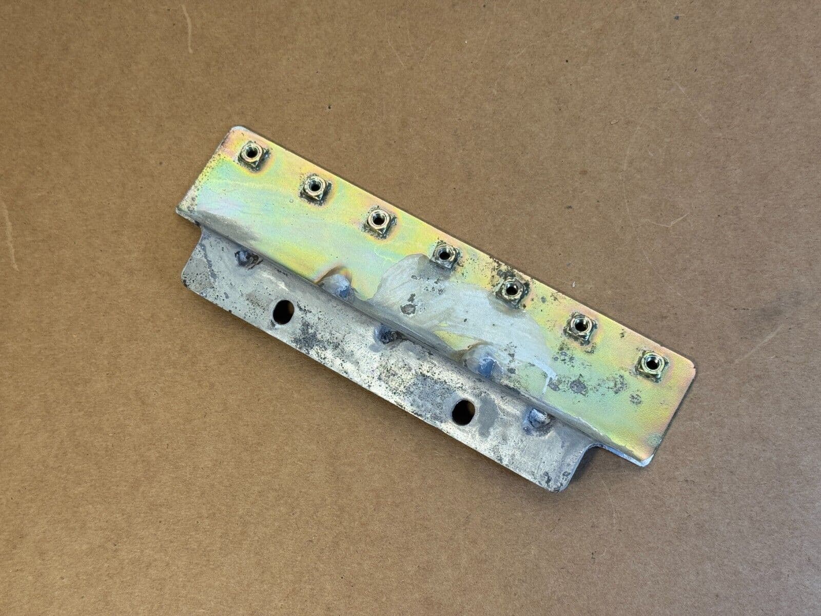 MERCEDES-BENZ Mercedes G W463 BRACKET MOUNTING FOR RELAYS CONTROL UNIT COMPARTMENT 4635406673