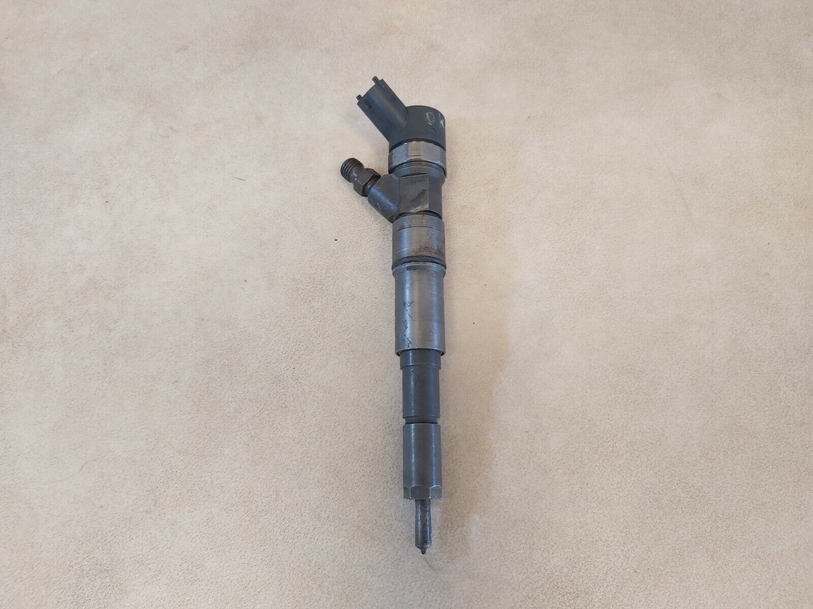 BMW 3 E46 5 E39 7 E38 X5 E53 Genuine FUEL DIESEL Rp Injector 13537785984