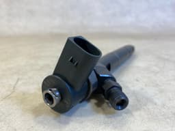 MERCEDES-BENZ Mercedes ML S G class W163 W220 W463 4.0 CDI V8 OEM Diesel Fuel Injector — thumbnail 6