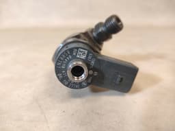 AUDI AUDI A3 A4 A5 SEAT LEON SKODA VW FUEL INJECTOR NOZZLE 04L130277AE 04L 130 277 AE — thumbnail 5
