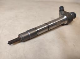AUDI AUDI A3 A4 A5 SEAT LEON SKODA VW FUEL INJECTOR NOZZLE 04L130277AE 04L 130 277 AE — thumbnail 9