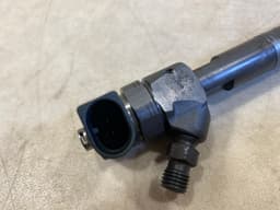 MERCEDES-BENZ Mercedes ML S G class W163 W220 W463 4.0 CDI V8 OEM Diesel Fuel Injector — thumbnail 8