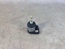 PORSCHE Genuine PORSCHE Panamera 970 LWR Servo Motor Control Adjustment 6NM009715 — thumbnail 1