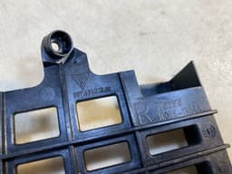 PORSCHE Porsche CAYMAN BOXSTER 987 GENUINE Right Ballast Brackert Holder Support — thumbnail 4