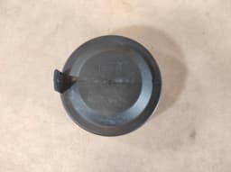 VOLVO Volvo S60 V70, Headlight Cover Cap Rubber Lid, 89004031 — thumbnail 1