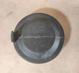 VOLVO Volvo S60 V70, Headlight Cover Cap Rubber Lid, 89004031 — thumbnail 1