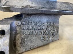 MERCEDES-BENZ Mercedes G Class W463 GENUINE Holder Intake Manifold A6281410440 — thumbnail 7