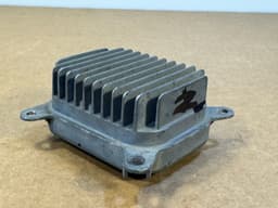 TESLA TESLA MODEL Y 3 2022 FRONT HEADLIGHT LED CONTROL MODULE P1532925-02-C OEM — thumbnail 5