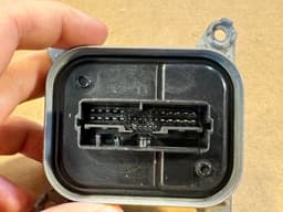 TESLA TESLA MODEL Y 3 2022 FRONT HEADLIGHT LED CONTROL MODULE P1532925-02-C OEM — thumbnail 9