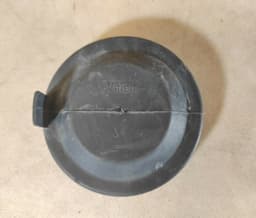 VOLVO Volvo S60 V70, Headlight Cover Cap Rubber Lid, 89004031 — thumbnail 1