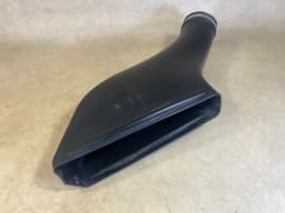MERCEDES-BENZ Mercedes G class W463 Genuine INTAKE CONNECTION HOSE RIGHT A4635200104 — thumbnail 6
