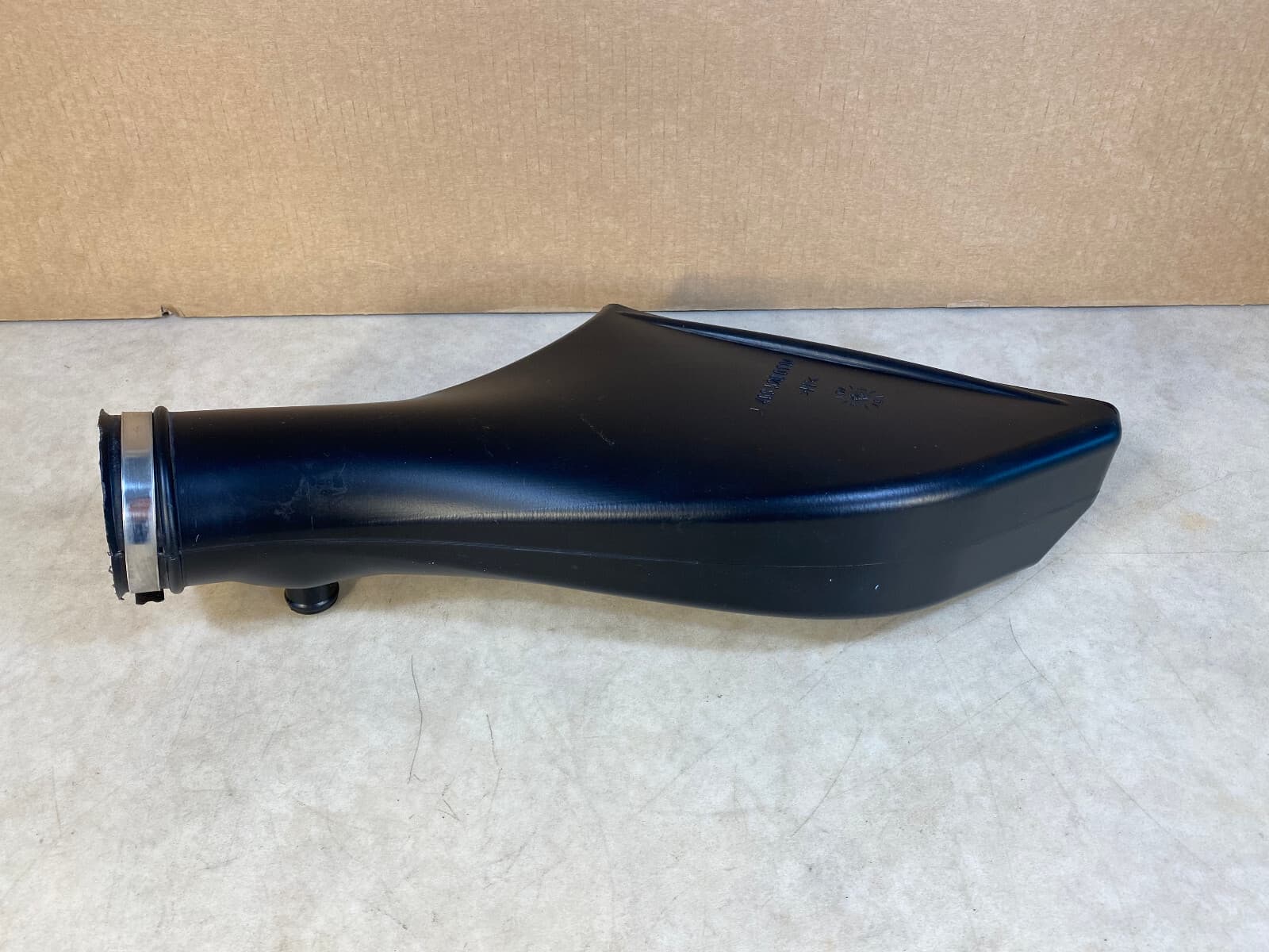 Mercedes G class W463 Genuine INTAKE CONNECTION HOSE RIGHT A4635200104