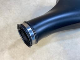 MERCEDES-BENZ Mercedes G class W463 Genuine INTAKE CONNECTION HOSE RIGHT A4635200104 — thumbnail 4