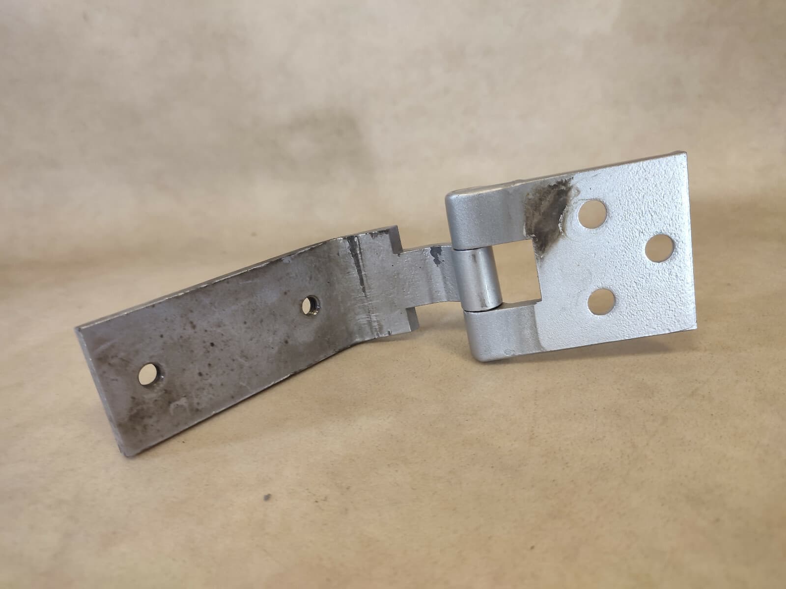 MERCEDES-BENZ GENUINE Mercedes G-Class G Wagen W460 W461 W463 Hood hinge LH or RH
