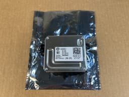 VW Audi VW VAG GENUINE Daytime Running LED Power Module Control Unit 4G0907697G — thumbnail 1