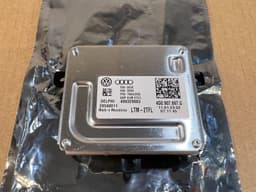 VW Audi VW VAG GENUINE Daytime Running LED Power Module Control Unit 4G0907697G — thumbnail 2