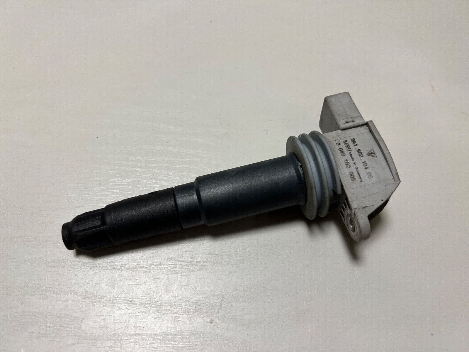Porsche 911 991 Cayman 981 982 718 GENUINE Ignition Coil 9A160210406