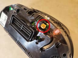 BMW BMW F07 F06 F10 F11 F12 F01 F02 F04 F25 Instrument Cluster Speedometer MP/H HUD — thumbnail 10