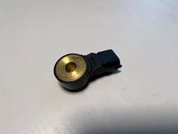 PORSCHE Porsche 911 991 Panamera 970 GENUINE Ignition Knock Detonation Sensor 0261231173 — thumbnail 6