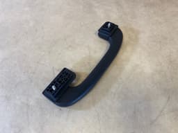 BMW BMW E60 E90 REAR RIGHT OVERHEAD INTERIOR GRAB HANDLE 9143530 — thumbnail 9