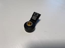 PORSCHE Porsche 911 991 Panamera 970 GENUINE Ignition Knock Detonation Sensor 0261231173 — thumbnail 4
