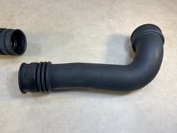 MERCEDES-BENZ Mercedes G S class W463 W220 4.0 400 CDI Genuine Intake Air Pipe x2 psc — thumbnail 6