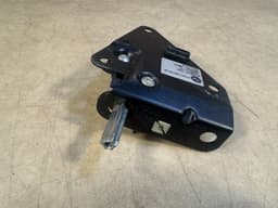 BMW Genuine BMW X5 E70 F15 M F85 Drive lock hatchback Tailgate bottom 51247162149 — thumbnail 5
