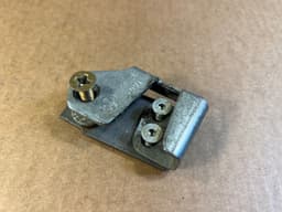 BMW BMW 5 E28 7 E23 GENUINE Front Left Door Lock Locking Wedge 51211872833 — thumbnail 5