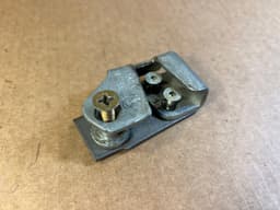 BMW BMW 5 E28 7 E23 GENUINE Front Left Door Lock Locking Wedge 51211872833 — thumbnail 9