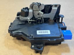 VW Genuine VW TOUAREG 7L Mk1 Rear Left Door Lock 7L0839015F — thumbnail 6