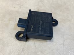 PORSCHE GENUINE Porsche 911 991 970 PANAMERA 958 CAYENNE Tire pressure sensor 7PP907283 — thumbnail 3