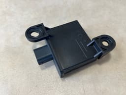 PORSCHE GENUINE Porsche 911 991 970 PANAMERA 958 CAYENNE Tire pressure sensor 7PP907283 — thumbnail 10